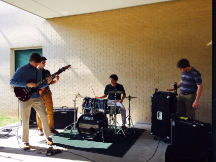 Students jam out during the Crusader Arts Festival. Photo: MAGIS
